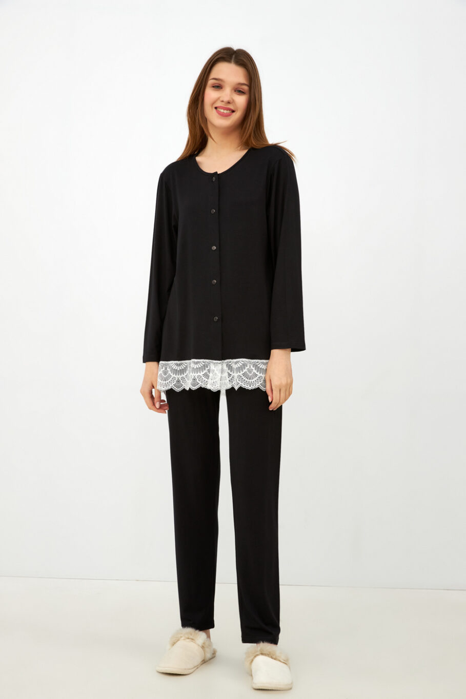 Women's Pipajamas monochrome viscose/elastan with buttons and lace - Black 103907