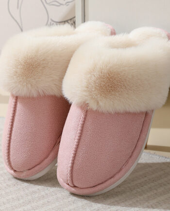 Closed Fuzzy Slippers - Sand 707416